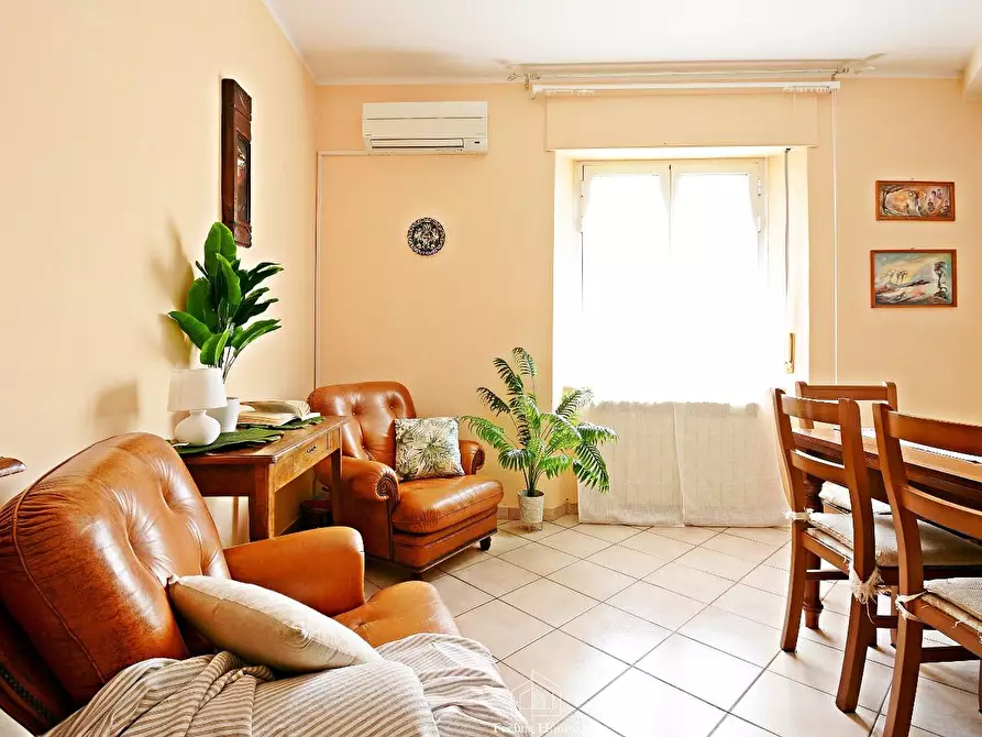 Immagine 4 di Appartamento in vendita  a Campiglia Marittima