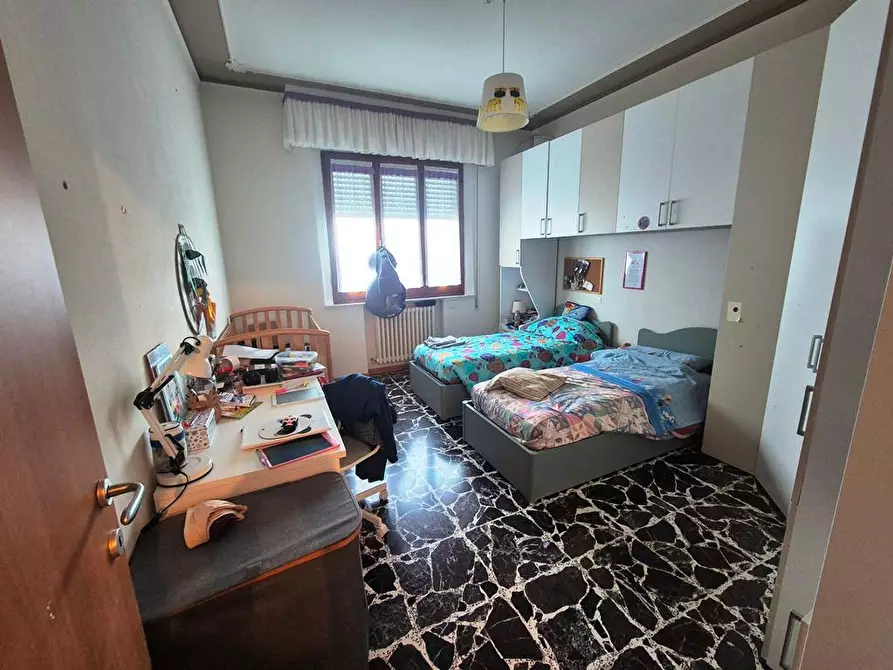 Immagine 14 di Appartamento in vendita  a Siena