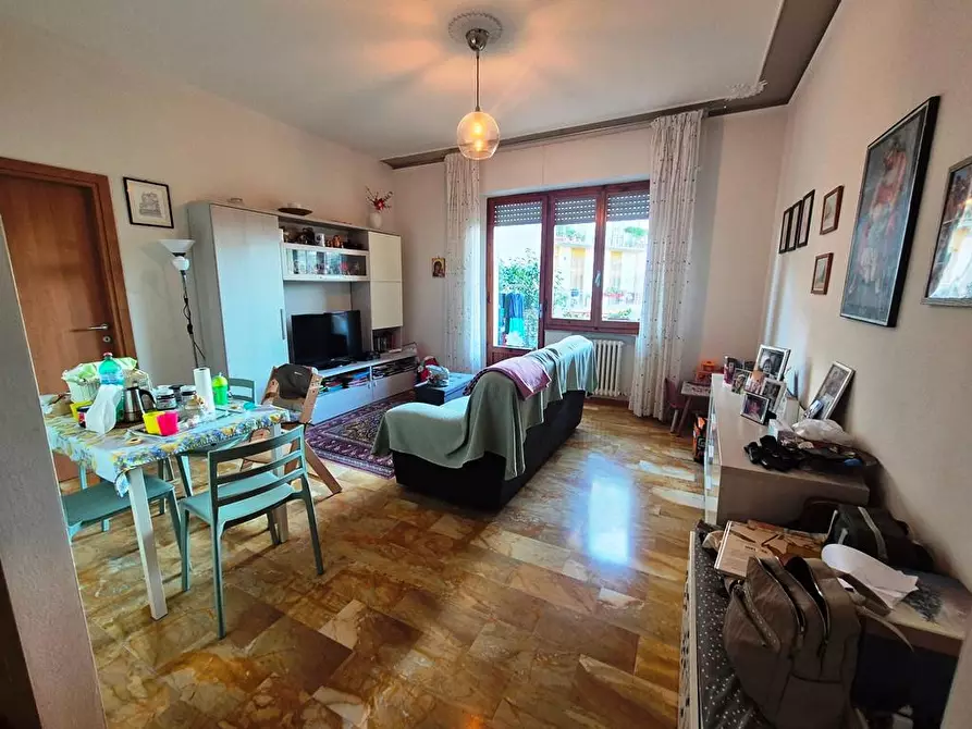 Immagine 13 di Appartamento in vendita  a Siena