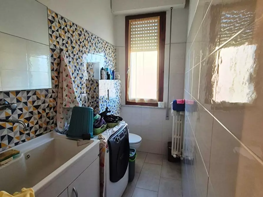 Immagine 9 di Appartamento in vendita  a Siena