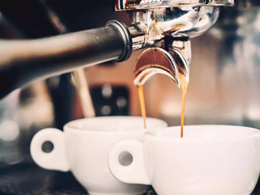 Immagine 1 di Bar / Ristorante in vendita  a Chiesina Uzzanese