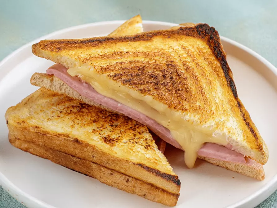 Immagine 4 di Bar / Ristorante in vendita  a Chiesina Uzzanese