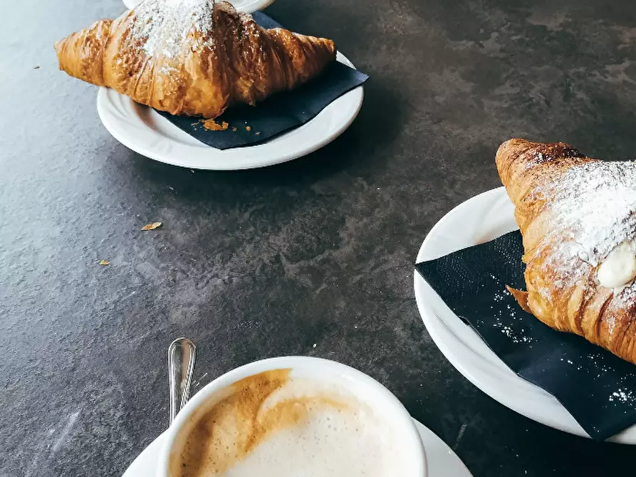 Immagine 2 di Bar / Ristorante in vendita  a Chiesina Uzzanese