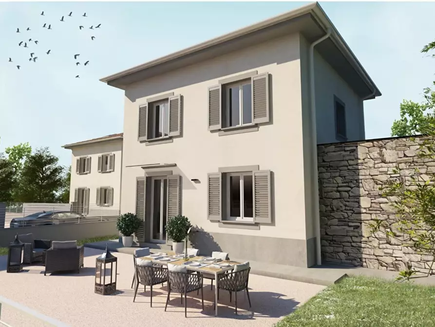 Immagine 2 di Villa in vendita  a Altopascio