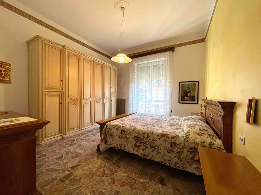 Immagine 17 di Appartamento in vendita  a Aulla