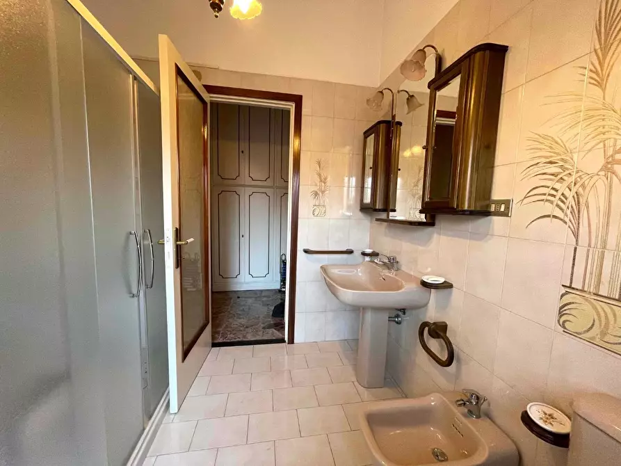 Immagine 26 di Appartamento in vendita  a Aulla