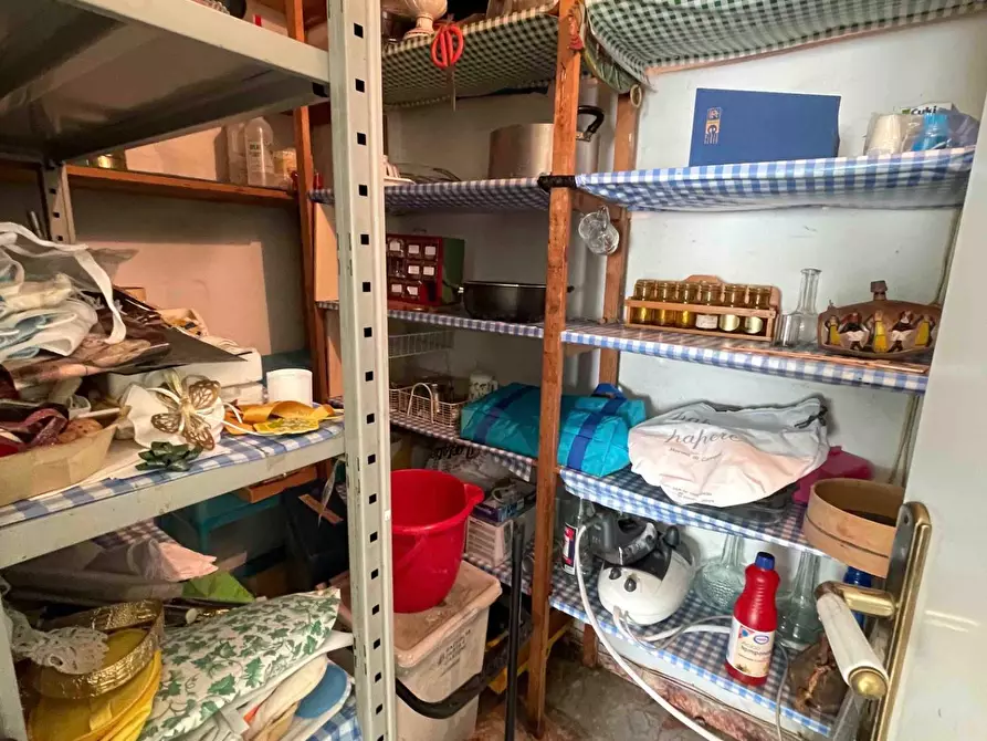 Immagine 33 di Appartamento in vendita  a Aulla