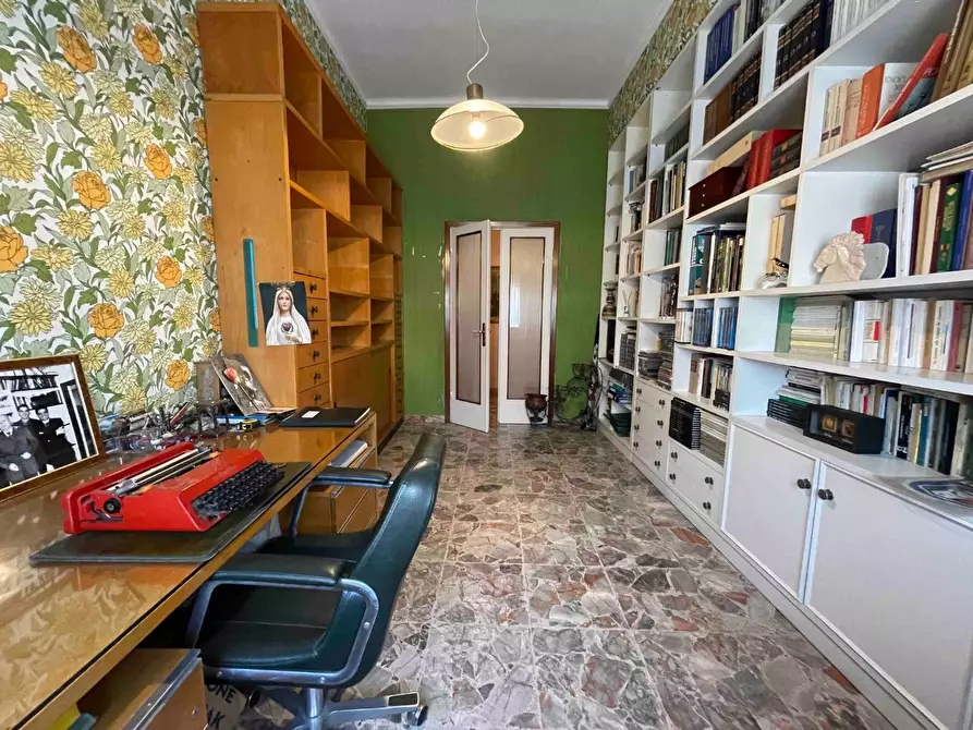 Immagine 24 di Appartamento in vendita  a Aulla