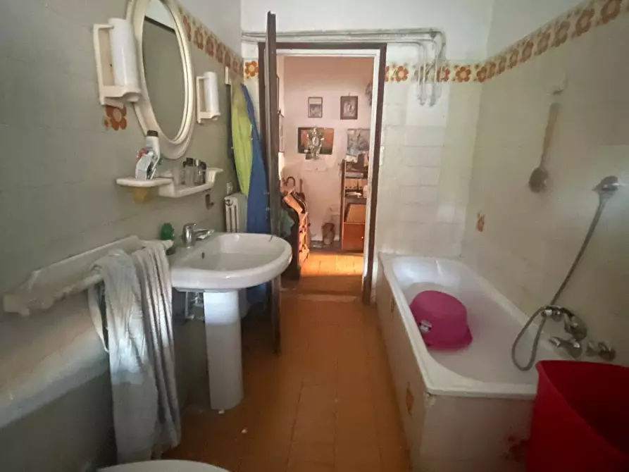 Immagine 6 di Casa bifamiliare in vendita  a Pietrasanta