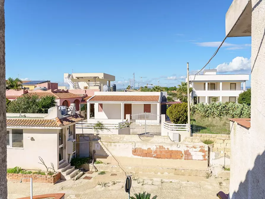 Immagine 11 di Appartamento in vendita  a Noto