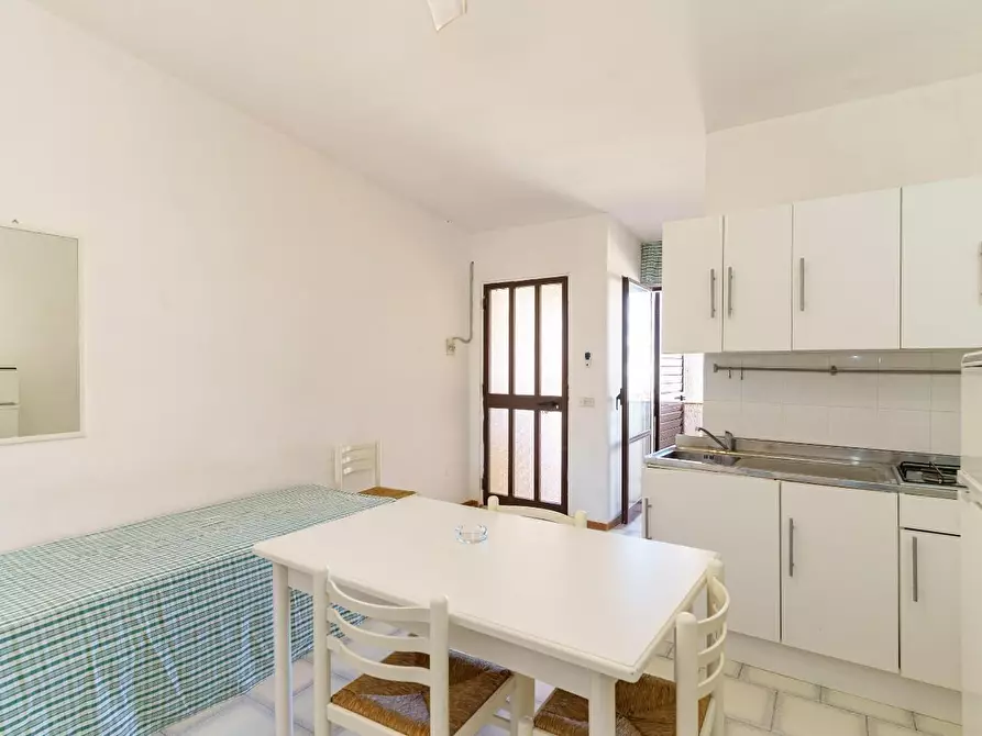 Immagine 6 di Appartamento in vendita  a Noto