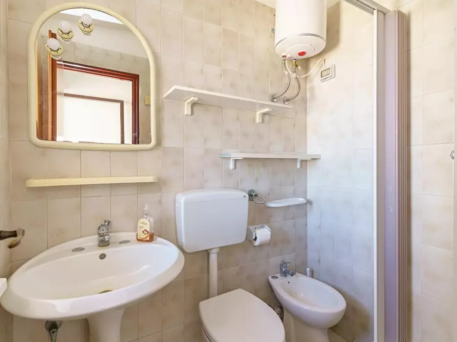 Immagine 8 di Appartamento in vendita  a Noto