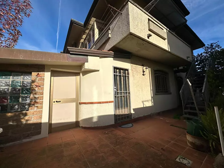 Immagine 13 di Casa bifamiliare in vendita  a Viareggio
