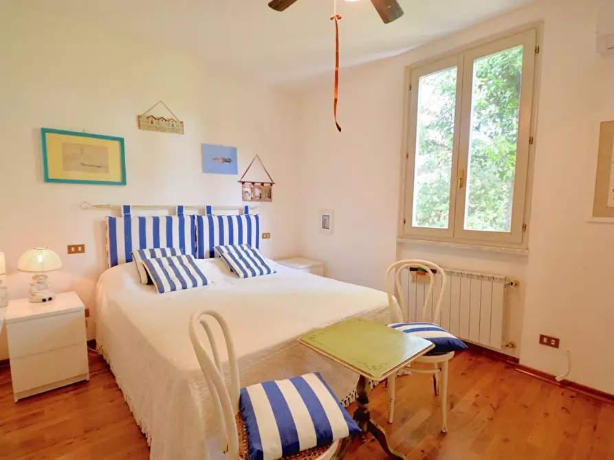 Immagine 5 di Appartamento in vendita  a Forte Dei Marmi