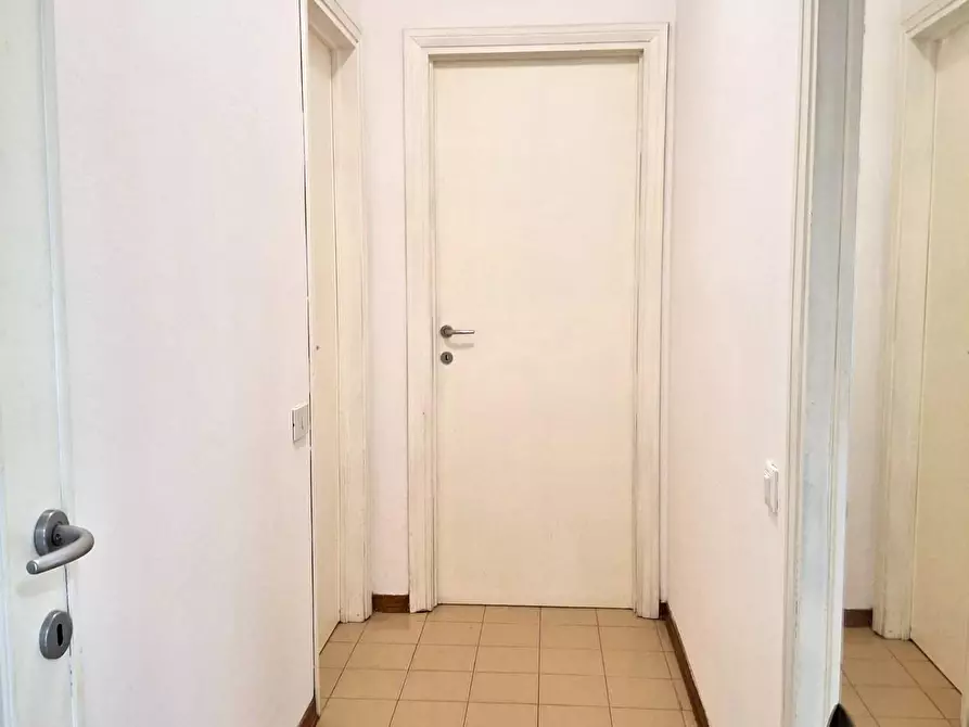 Immagine 7 di Appartamento in vendita  a Cecina