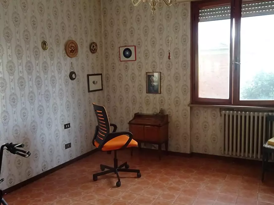 Immagine 11 di Mansarda in vendita  a Cascina