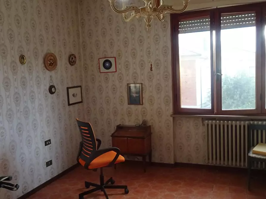 Immagine 12 di Mansarda in vendita  a Cascina