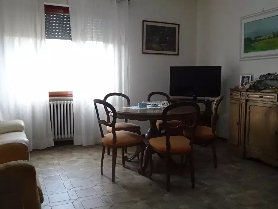 Immagine 17 di Mansarda in vendita  a Cascina