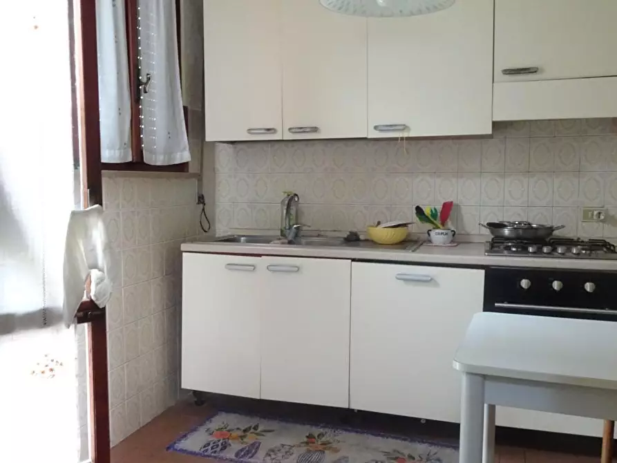 Immagine 4 di Mansarda in vendita  a Cascina