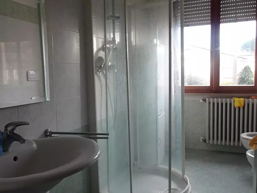 Immagine 15 di Mansarda in vendita  a Cascina