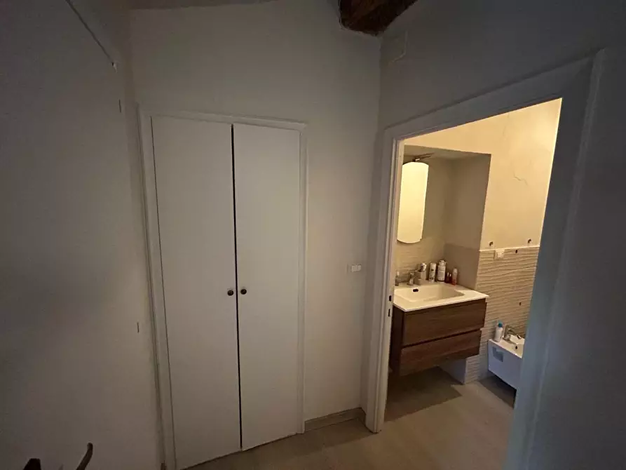 Immagine 19 di Porzione di casa in vendita  a Monteriggioni