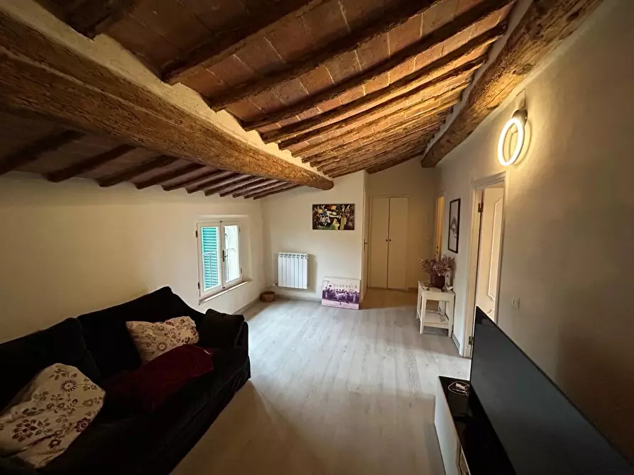 Immagine 9 di Porzione di casa in vendita  a Monteriggioni