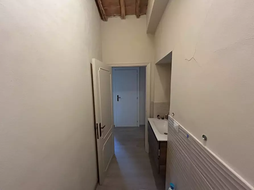 Immagine 21 di Porzione di casa in vendita  a Monteriggioni
