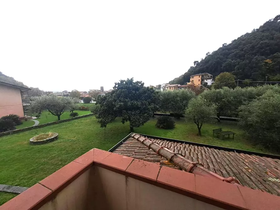 Immagine 31 di Casa bifamiliare in vendita  a Montignoso