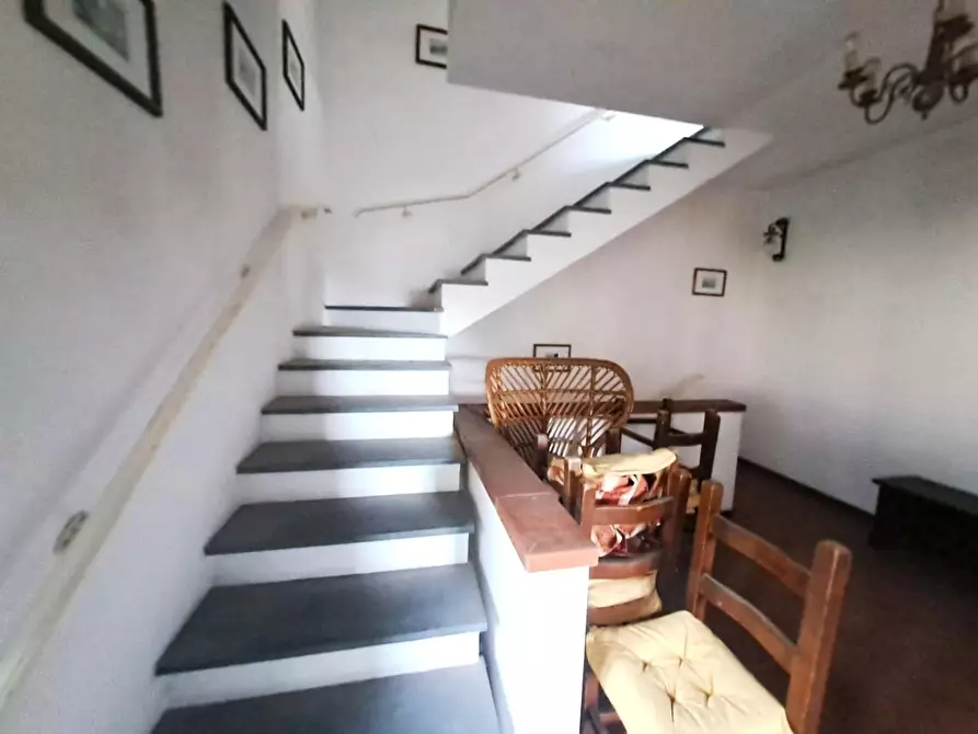 Immagine 12 di Casa bifamiliare in vendita  a Montignoso