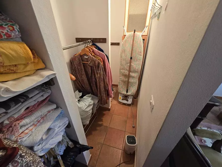 Immagine 41 di Casa indipendente in vendita  a Massa