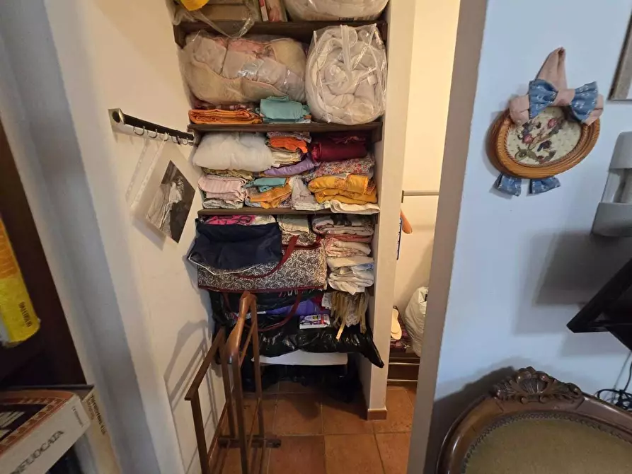 Immagine 40 di Casa indipendente in vendita  a Massa