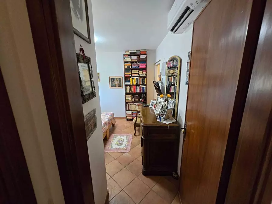 Immagine 36 di Casa indipendente in vendita  a Massa
