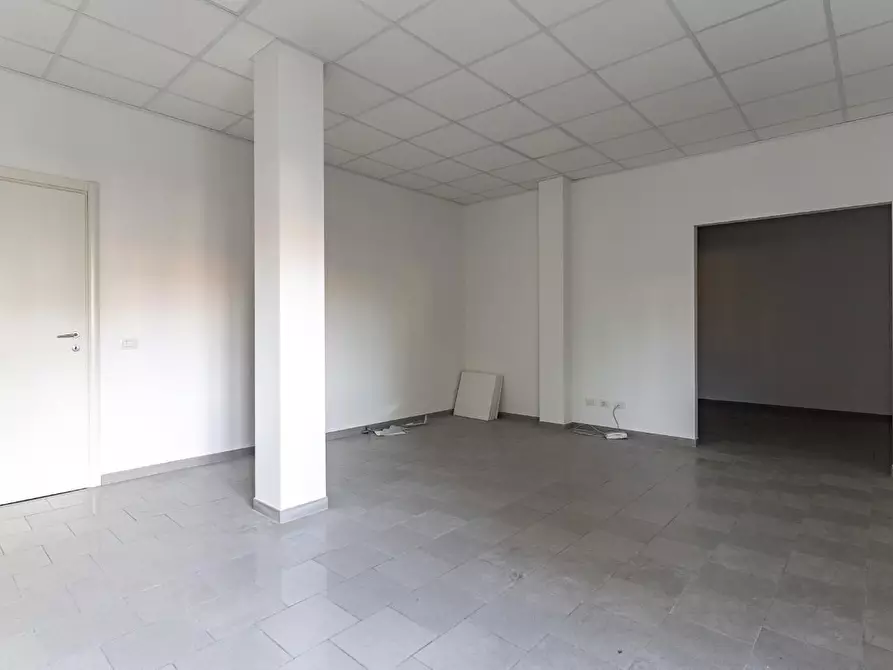 Immagine 23 di Ufficio in affitto  a Empoli