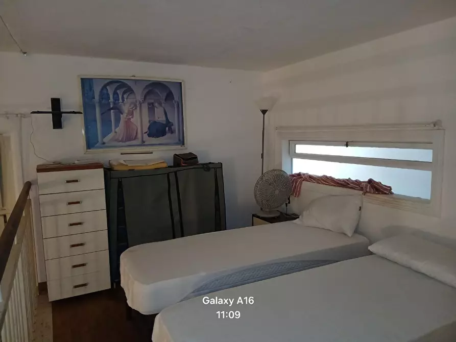 Immagine 10 di Appartamento in vendita  a Viareggio