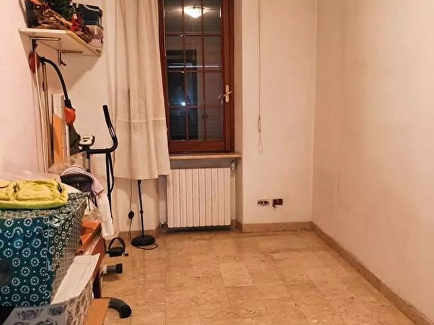 Immagine 15 di Casa semindipendente in vendita  a Castelnuovo Magra