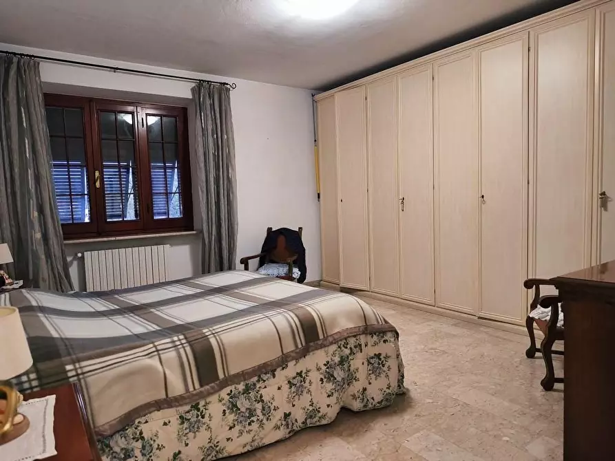 Immagine 18 di Casa semindipendente in vendita  a Castelnuovo Magra