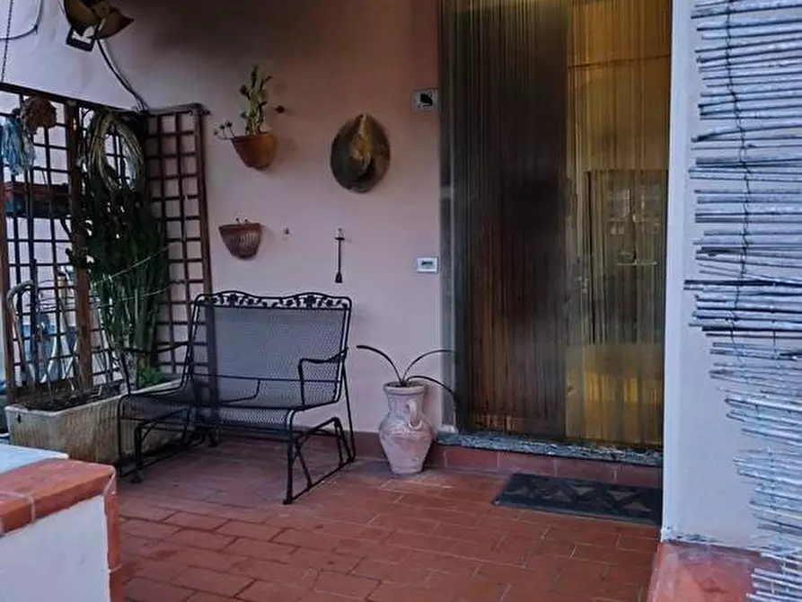 Immagine 26 di Casa semindipendente in vendita  a Castelnuovo Magra