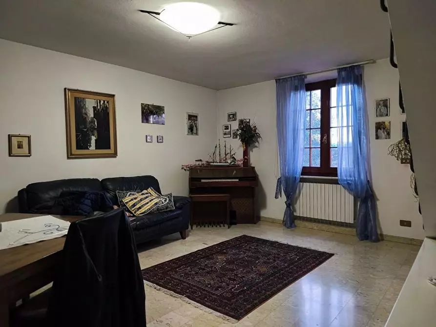 Immagine 11 di Casa semindipendente in vendita  a Castelnuovo Magra