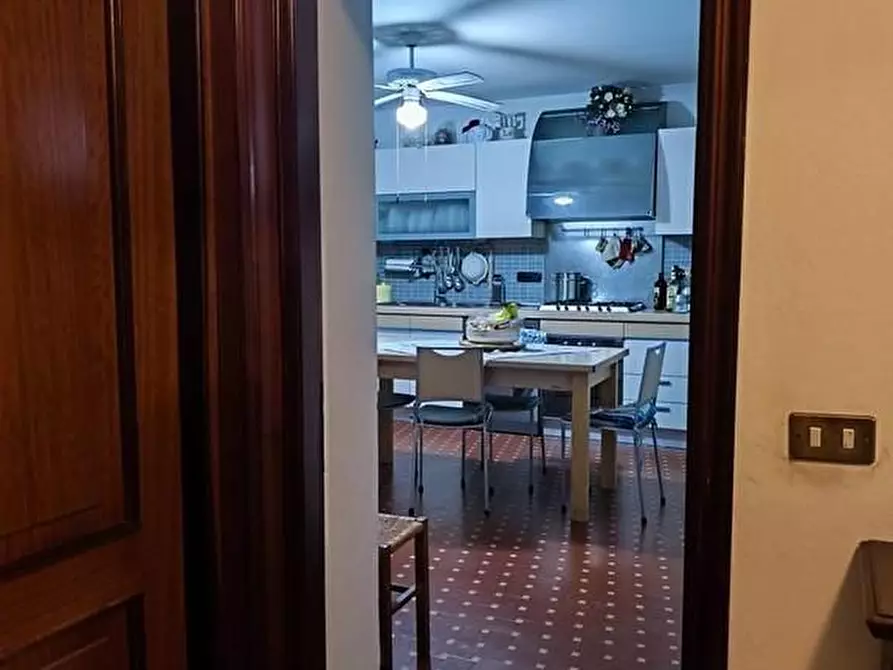 Immagine 5 di Casa semindipendente in vendita  a Castelnuovo Magra