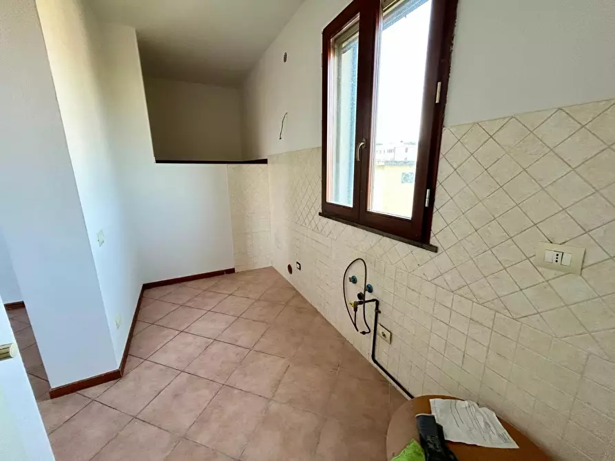 Immagine 10 di Appartamento in vendita  a Santa Croce Sull'arno