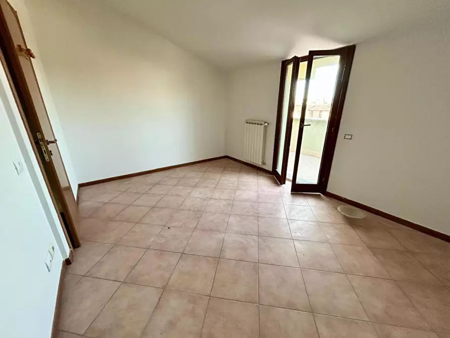 Immagine 22 di Appartamento in vendita  a Santa Croce Sull'arno