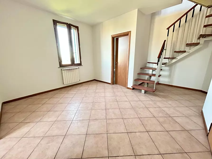 Immagine 5 di Appartamento in vendita  a Santa Croce Sull'arno