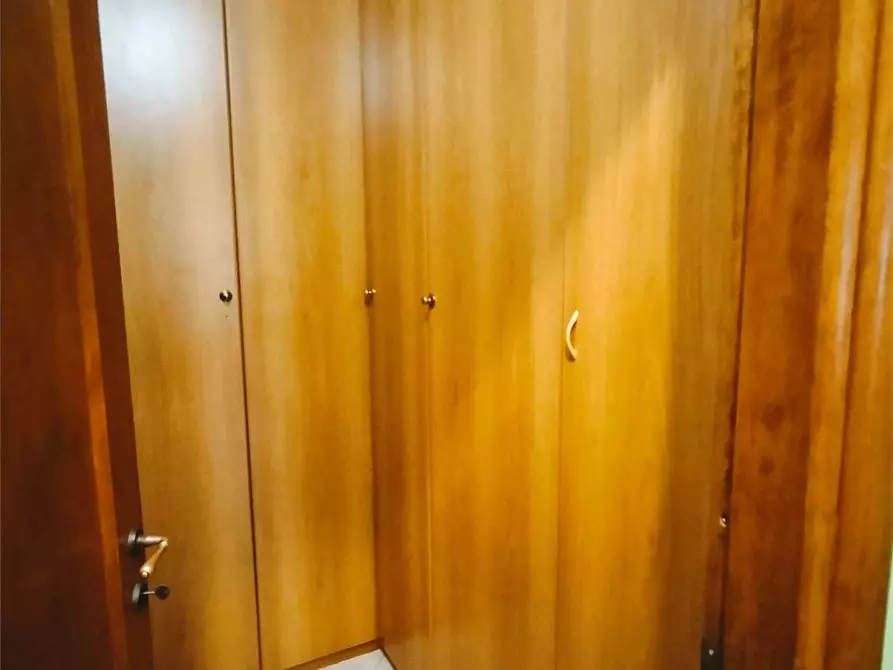 Immagine 15 di Casa semindipendente in vendita  a Ortonovo