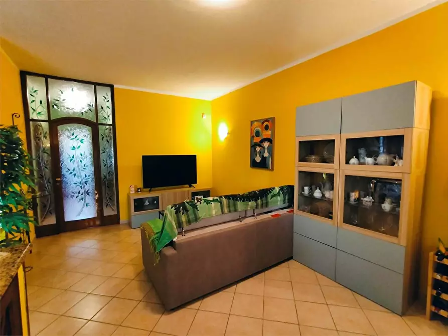Immagine 6 di Casa semindipendente in vendita  a Ortonovo