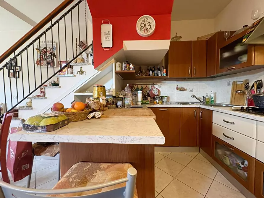 Immagine 2 di Appartamento in vendita  a Vinci