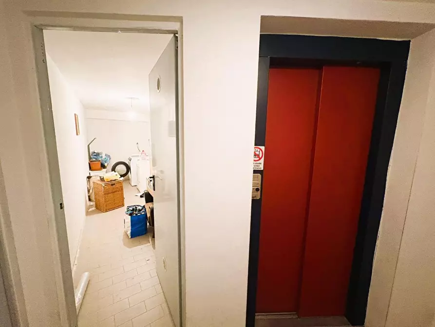 Immagine 27 di Appartamento in vendita  a Vinci