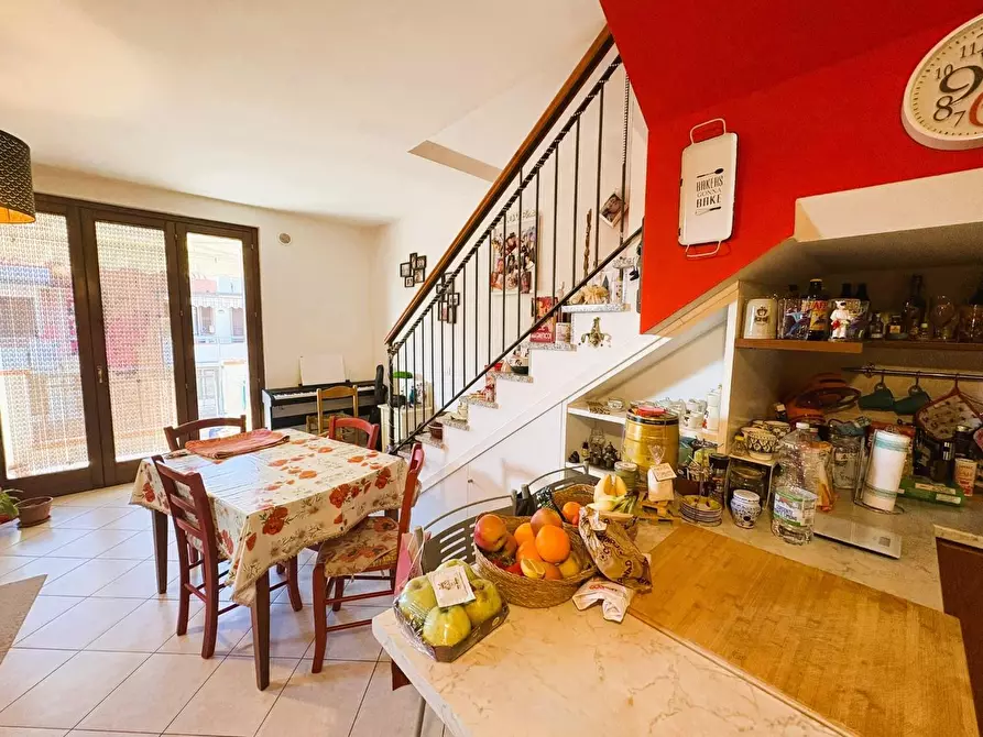 Immagine 12 di Appartamento in vendita  a Vinci