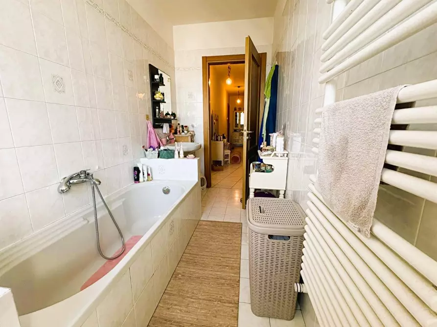 Immagine 8 di Appartamento in vendita  a Vinci