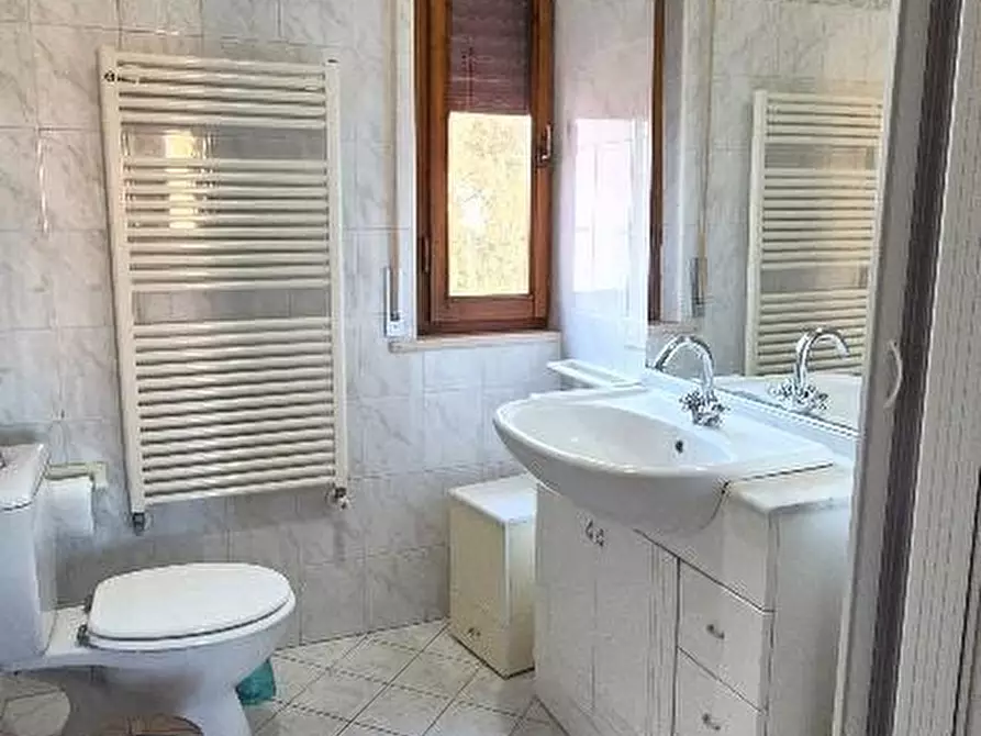 Immagine 21 di Appartamento in vendita  a Bientina