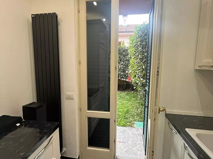 Immagine 10 di Villetta a schiera in vendita  a Capannori